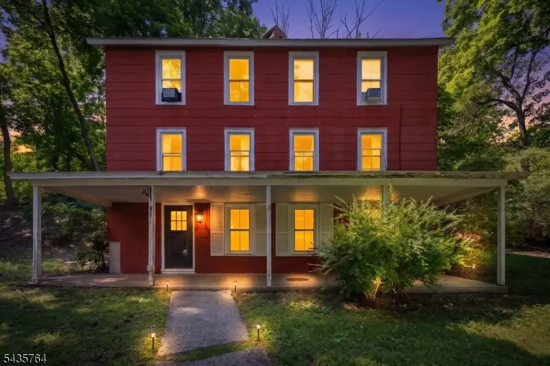 89 W End Ave, Newton, NJ 07860 - #1