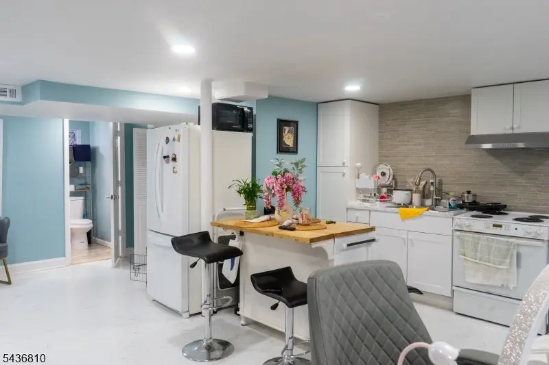 505 Knopf St, Linden, NJ 07036 - #1