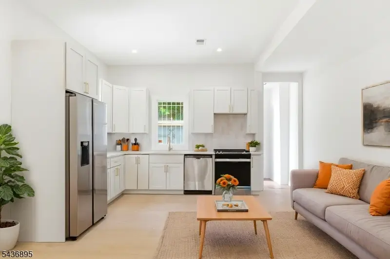 83 Sherman Ave, Newark, NJ 07114 - #2