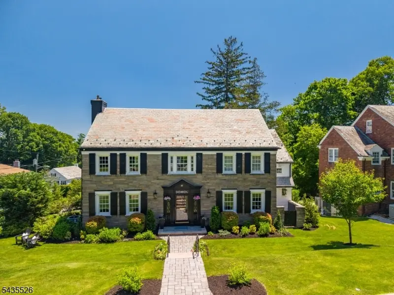 41 Crestwood Dr, Maplewood, NJ 07040 - #2