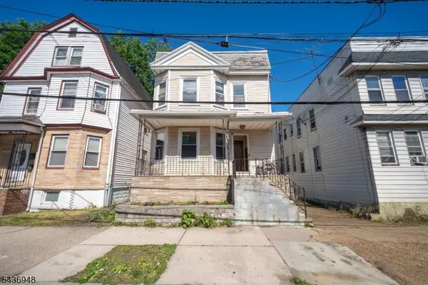 137 Palm St, Newark City, NJ 07106