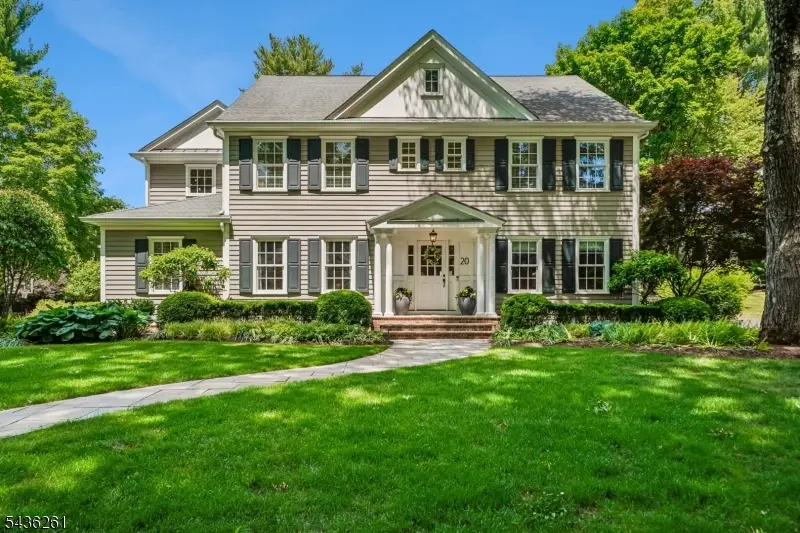 20 Country Club Dr, Chatham, NJ 07928 - #1