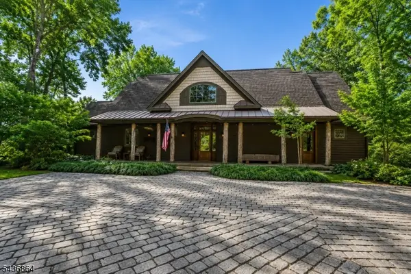 17 Quaker Church Rd, Allamuchy Twp., NJ 07821