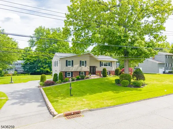 55 Marcia Rd, Ringwood Boro, NJ 07456