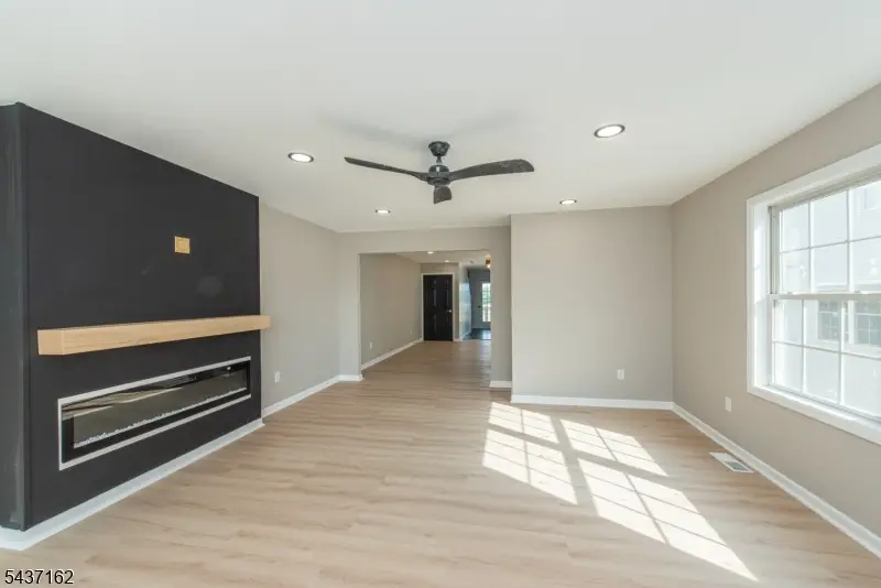 42B Roosevelt St, New Brunswick, NJ 08901 - #3