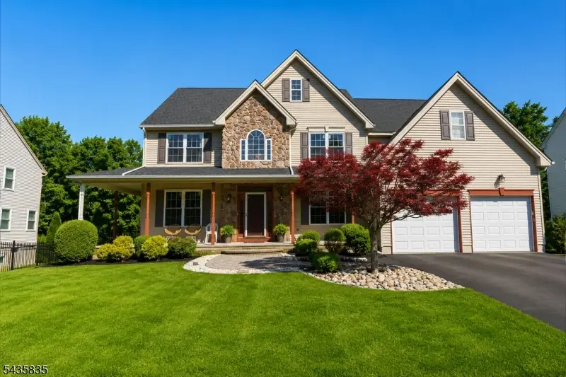 30 Rue Chagall, Franklin, NJ 08873 - #1
