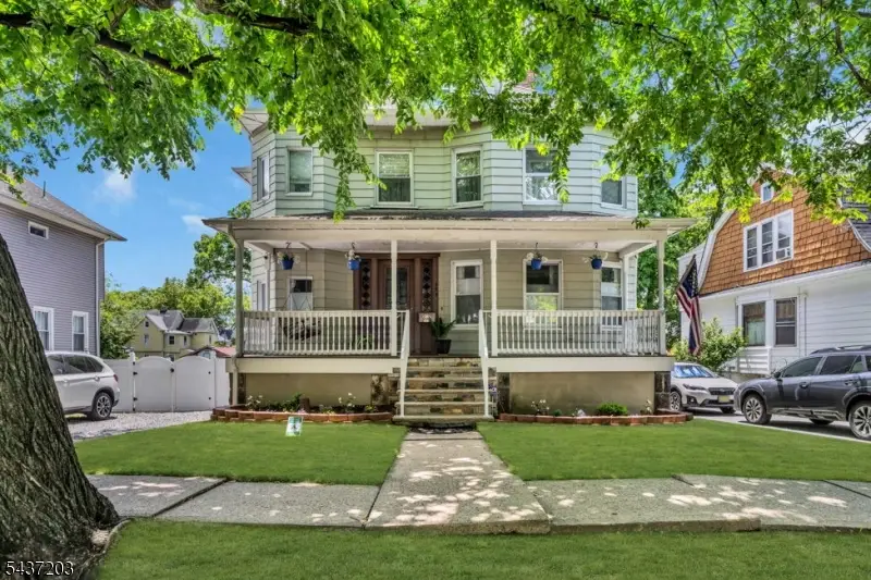 153 Mt Vernon St, Ridgefield Park, NJ 07660 - #1