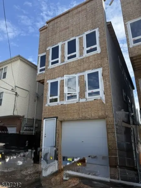 604 S 19th St, Newark, NJ 07103 - #1