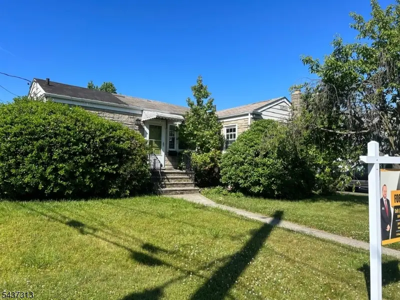 2801 Dewitt Ter, Linden, NJ 07036 - #1