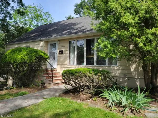 18 Aspen Rd, West Orange Twp., NJ 07052