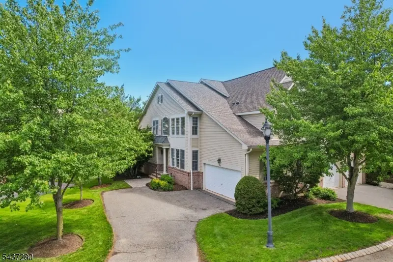 76 Schindler Way, Fairfield, NJ 07004 - #2