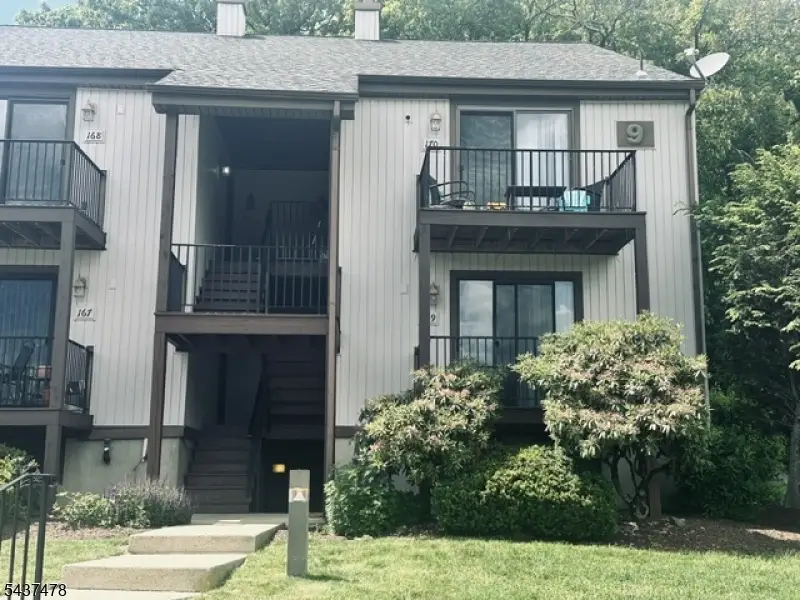 9169 Ashland Ct, Stanhope, NJ 07874 - #1