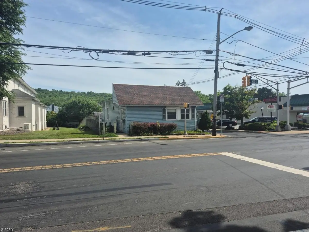 215 W. Washington Avenue, Washington, NJ 07882 - #1