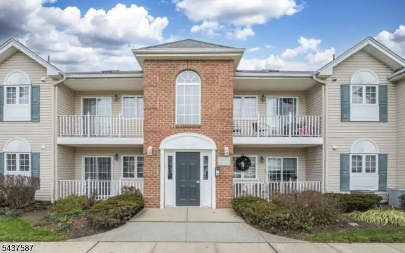105 Roseland Ave #304, Caldwell, NJ 07006 - #1
