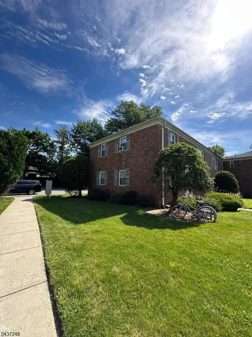 43 Conforti Ave #86, West Orange, NJ 07052 - #2