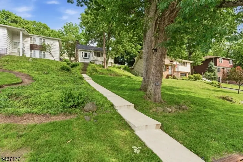 68 Westover Ave, West Caldwell, NJ 07006 - #3
