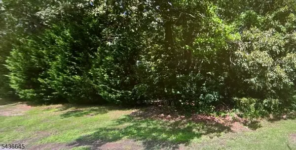 1880 Silver Run Rd, Millville City, NJ 08332