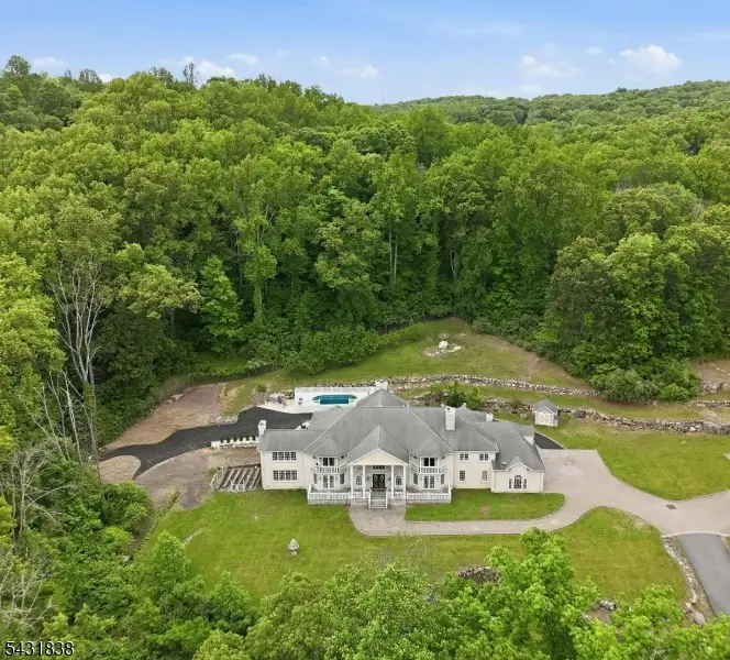 1294 Waterloo Rd, Allamuchy, NJ 07874 - #1