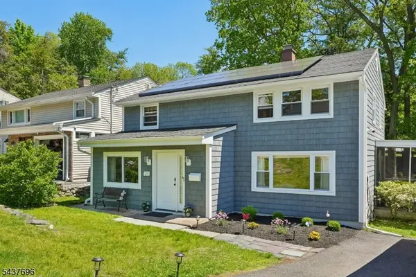 21 Howard Pl, Waldwick Boro, NJ 07463