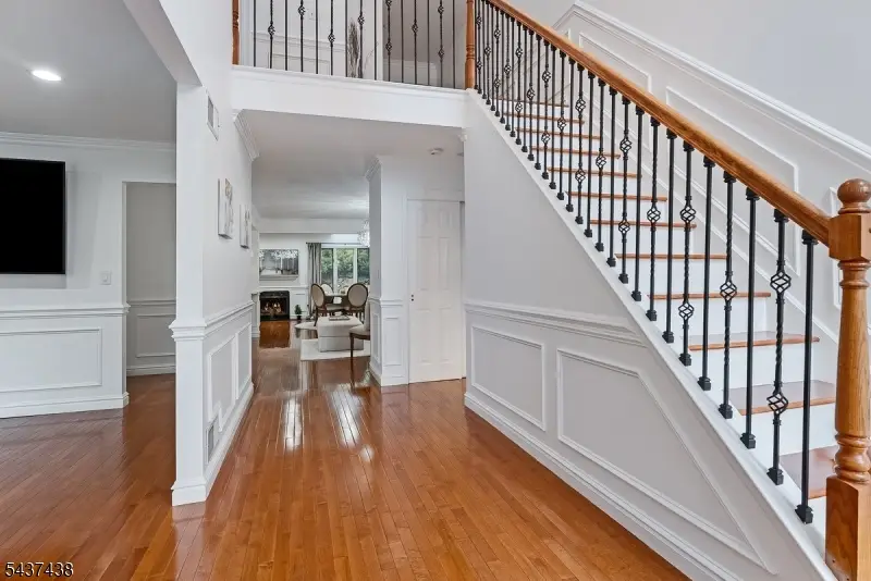 22 Averell Dr, Parsippany Troy Hills, NJ 07950 - #3