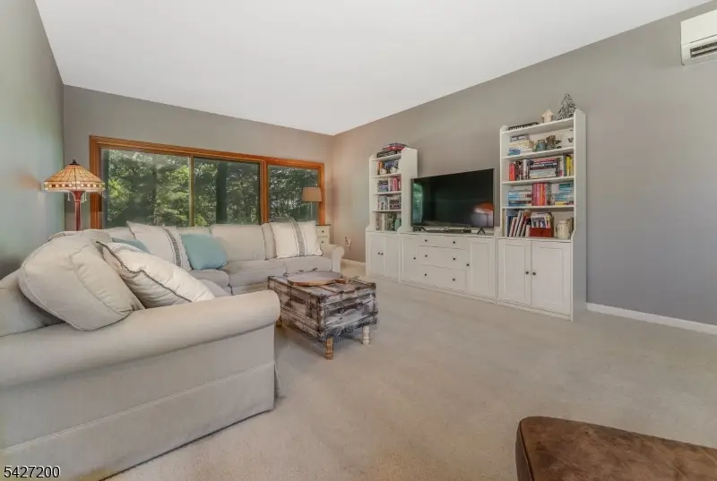 23 Country Hill Rd, Clinton, NJ 08833 - #3
