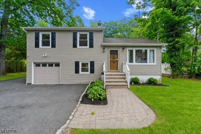 427 Shepperd Ln, Highland Lakes, NJ 07422 - #3