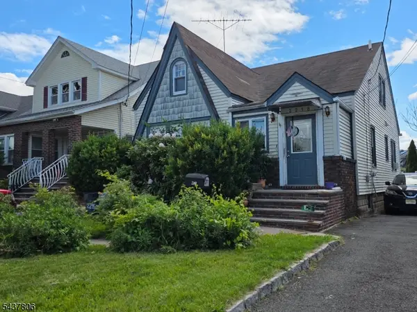 2218 Berwyn St, Union Twp., NJ 07083