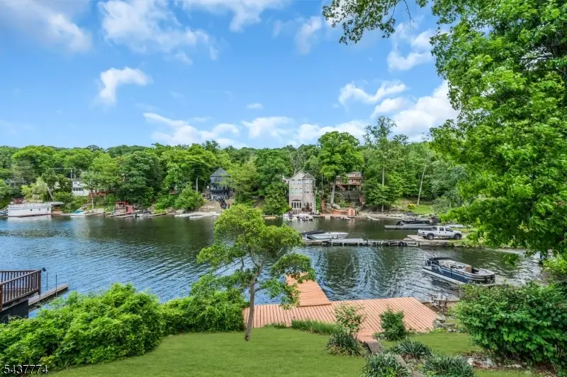 209 Squaw Trl, Hopatcong, NJ 07843 - #2