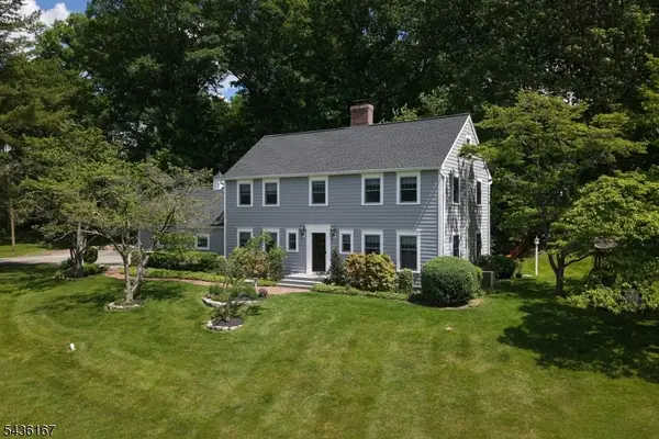 41 Farmersville Road, Tewksbury Twp., NJ 07850
