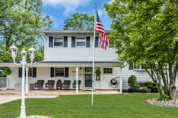 1038 Centre St, Raritan Boro, NJ 08869