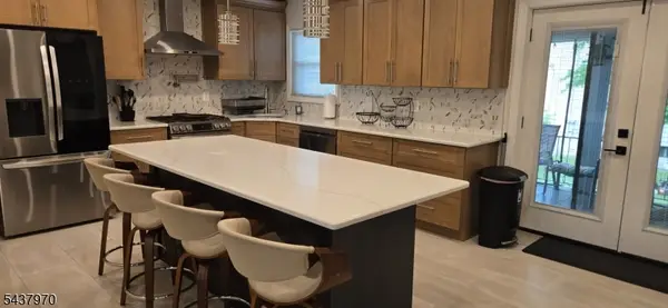 316 Cranford Ave, Linden City, NJ 07036