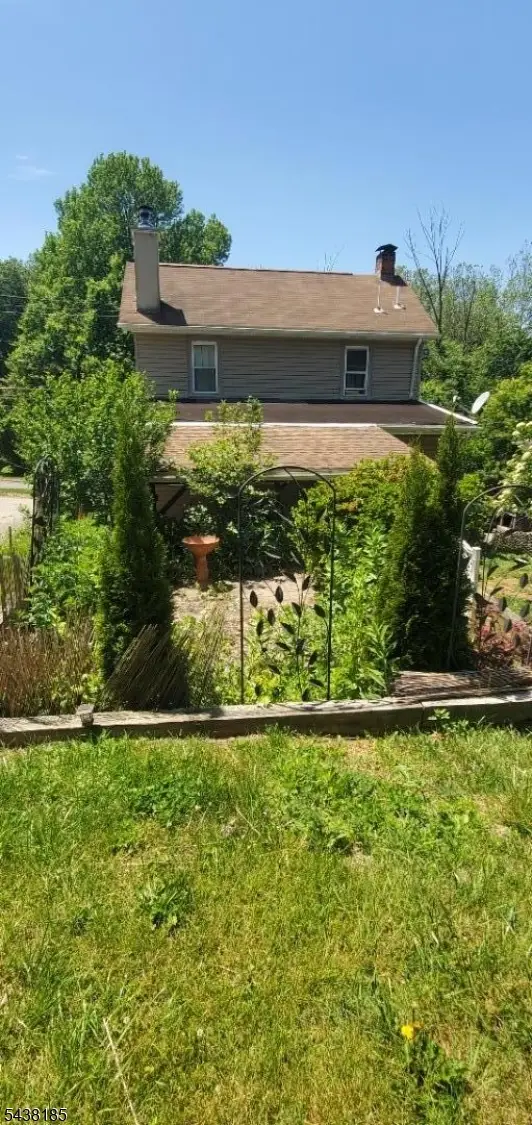 69 Mine Hill Rd, Oxford, NJ 07863 - #3
