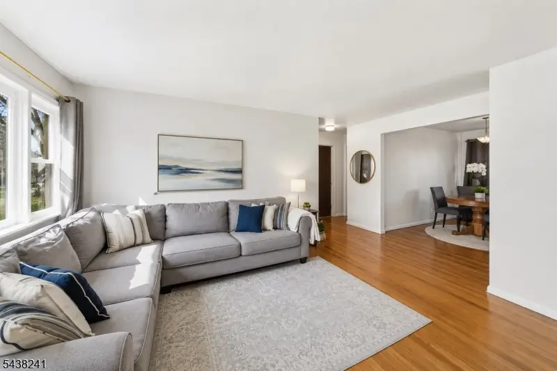 105 N 13th St, Kenilworth, NJ 07033 - #3