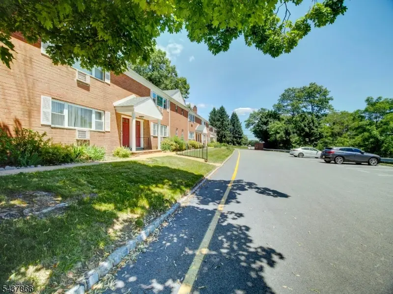2467 State Rt 10 Bldg 17-6a #6A, Parsippany Troy Hills, NJ 07950 - #3