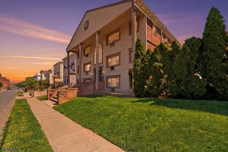 816-826 W Grand St #3B, Elizabeth, NJ 07202 - #3
