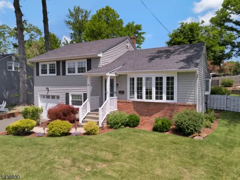29 Bradford St, New Providence, NJ 07974 - #2