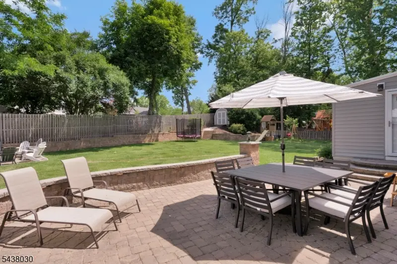 29 Bradford St, New Providence, NJ 07974 - #3