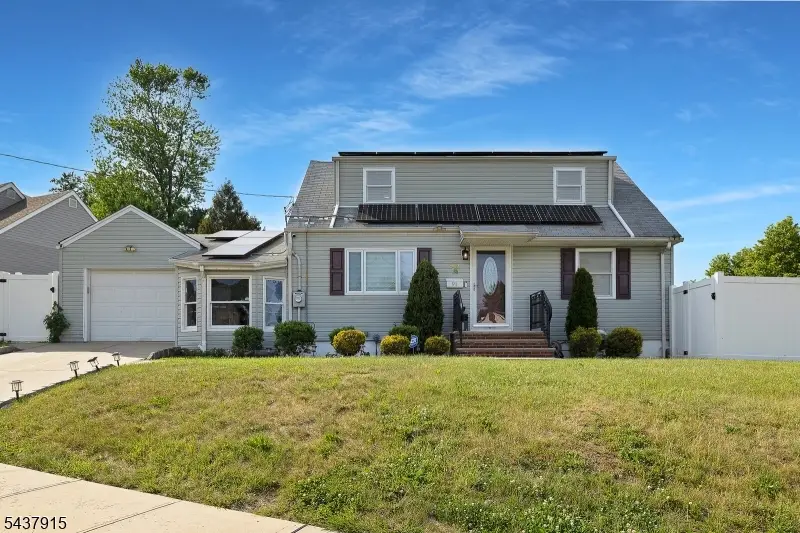 91 Crestview Rd, Fords, NJ 08863 - #3