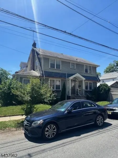 13 Midland Pl, Newark City, NJ 07106