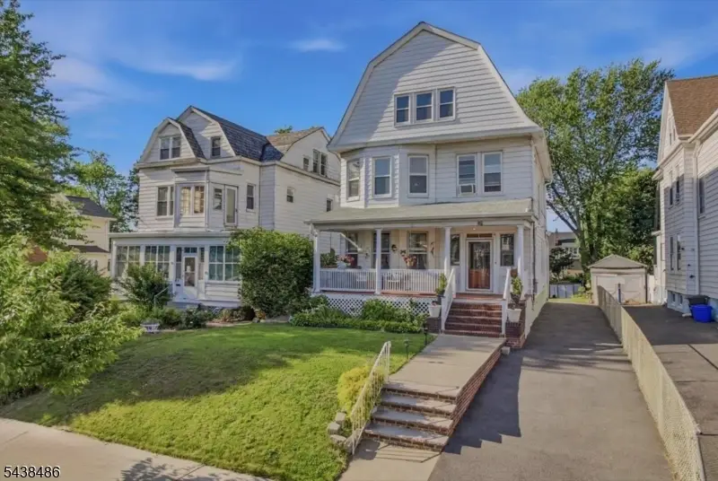 42 Rossmore Pl, Belleville, NJ 07109 - #2