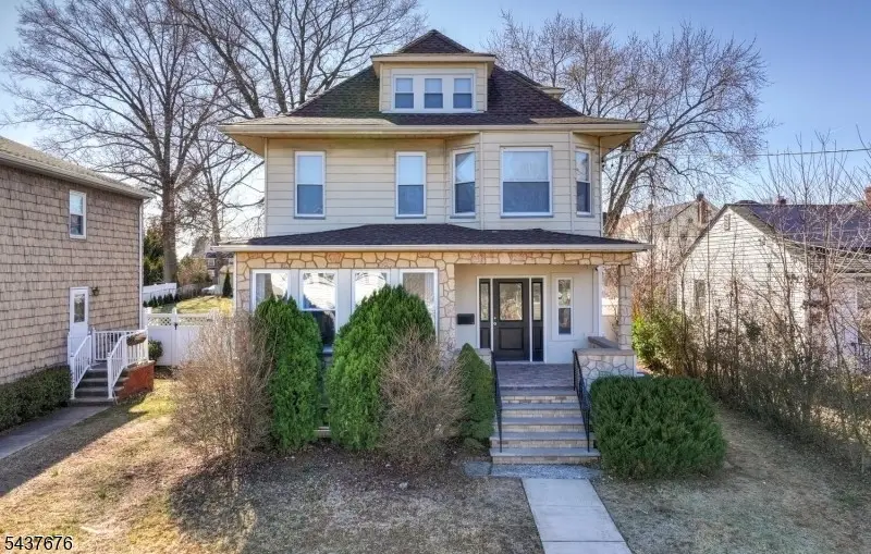 721 Summit St, Linden, NJ 07036 - #1