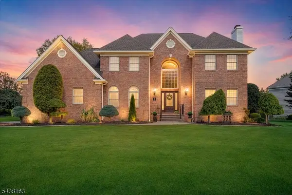 1 Bailiwick Dr, Warren Twp., NJ 07059