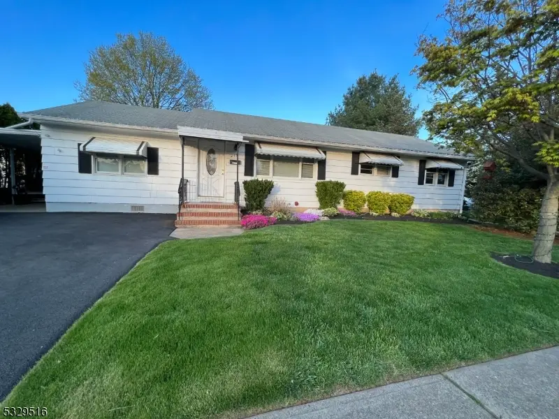 215 S 18th Ave, Manville, NJ 08835 - #1