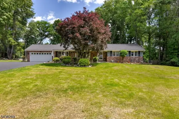 113 Autumn Dr, Montague Twp., NJ 07827