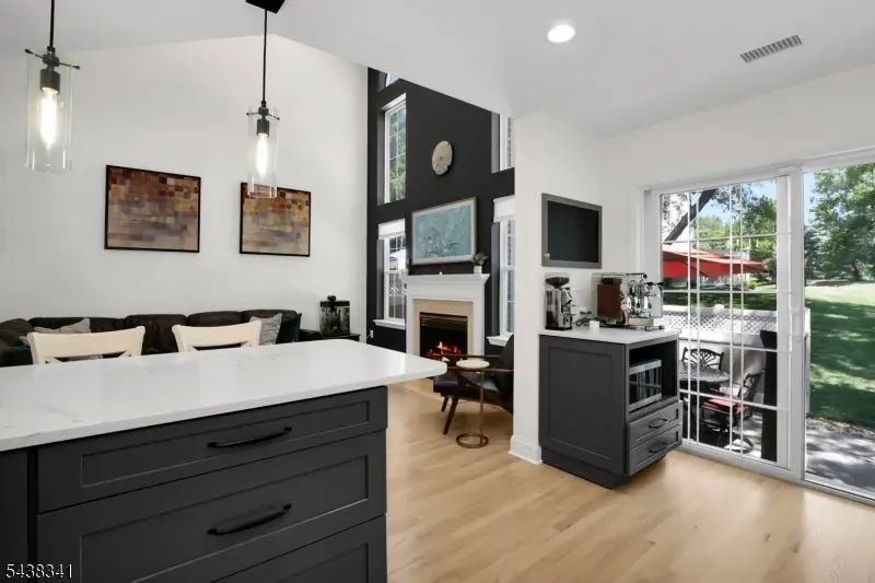 10 Raleigh Ct, Basking Ridge, NJ 07920 - #1