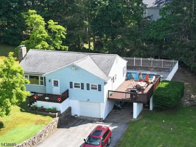 29 Fox Trl, Hardyston, NJ 07460 - #3