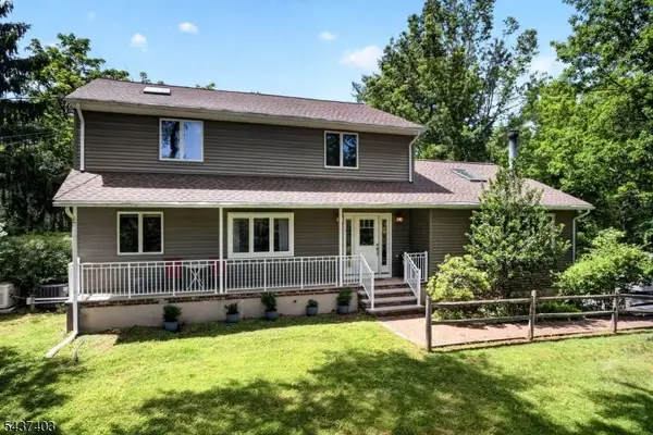 99 Cole Rd, Readington Twp., NJ 08889
