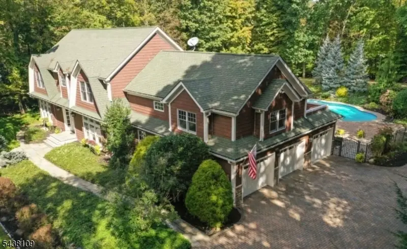 44 Brookvale Rd, Kinnelon, NJ 07405 - #1