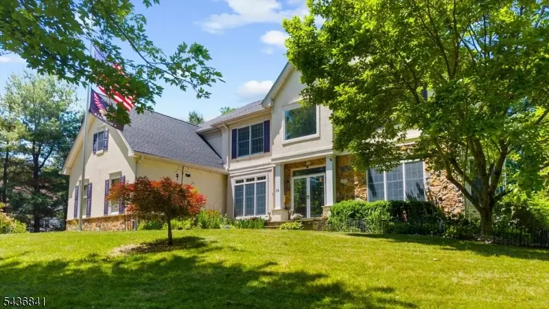 14 Hawk Dr, Raritan, NJ 08551 - #1