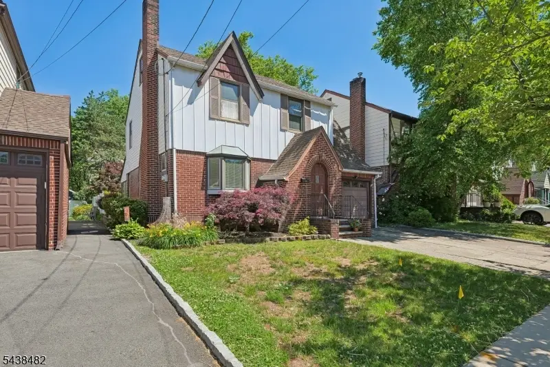 26 Ferncliff Rd, Brookdale, NJ 07003 - #1